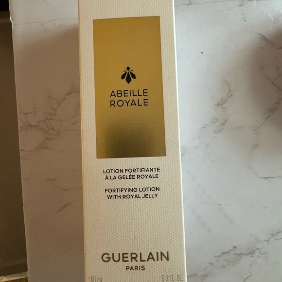 Guerlain Abeille Royale Fortifying Lotion w/ Royal Jelly. NEW. 5.0 fl oz. 150mL